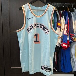 Victor Wembanyama San Antonio Spurs Nike 2024/25 Authentic Player Jersey - 48/L